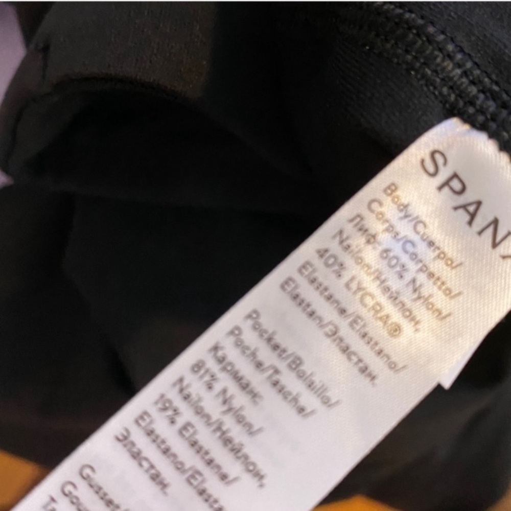 NEW Spanx Booty Boost Active 7/8 Leggings - Picture 6 of 7